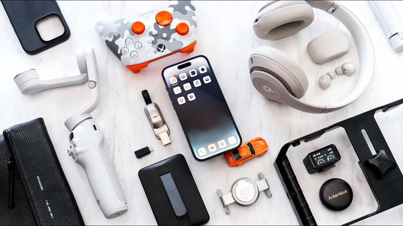 SMARTPHONES & ACCESSORIES DEVICES