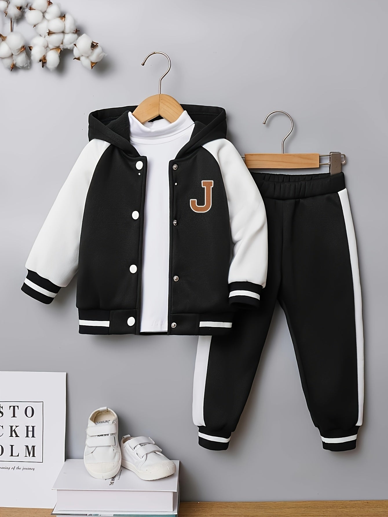 Long Sleeve Color Block Drop Shoulder Varsity Baseball Hooded Jacket & Casual Pants Outfit - 2pcs Boys J Letter Print - Kids Clothing For Spring Fall Daily & Outdoor Wear