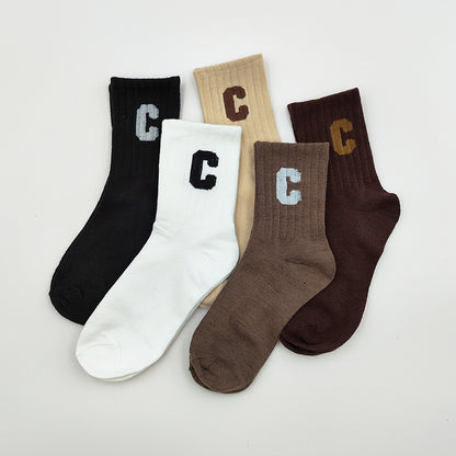 5 Pairs of C-letter Printed Socks, Fashionable and Versatile Mid-calf Socks, Casual and Comfortable Sports Socks, Suitable for Outdoor Activities